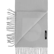 Шарф с бахромой и логотипом