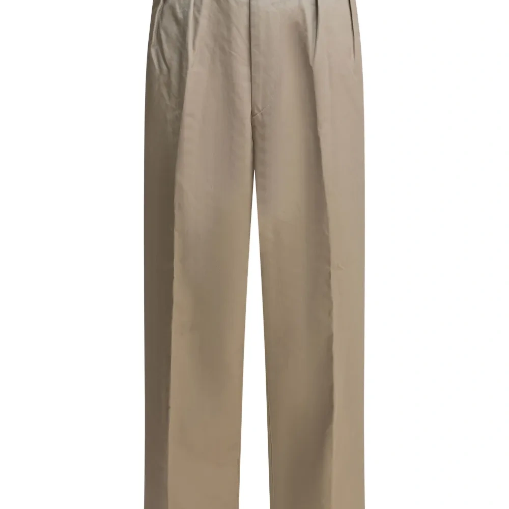 Брюки прямого кроя со складками