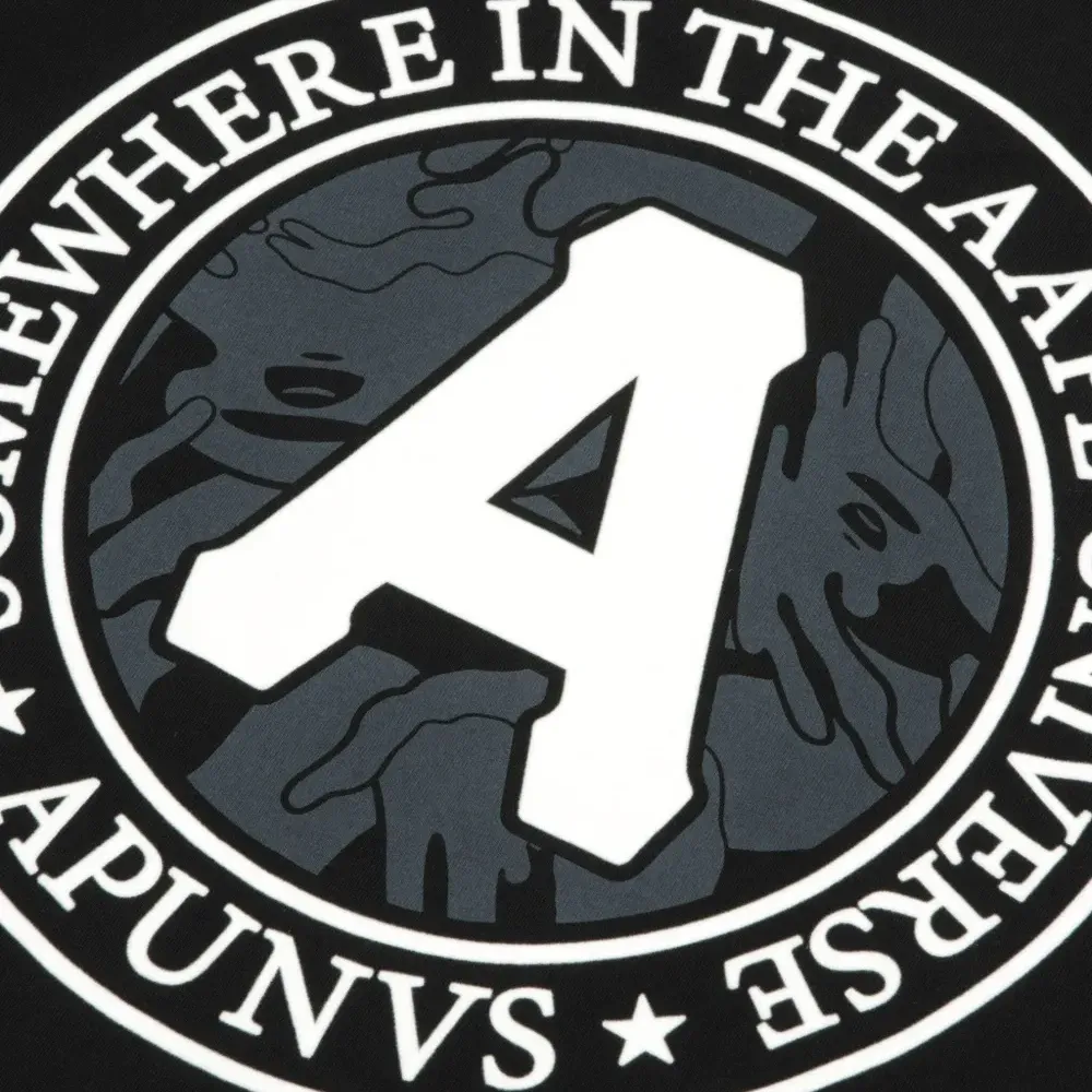 Футболка с логотипом Футболка с логотипом