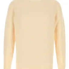 Свитер с круглым вырезом