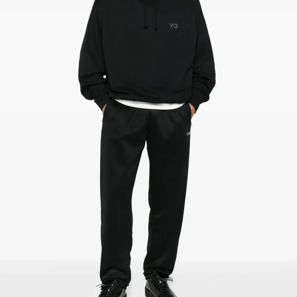 Худи с логотипом