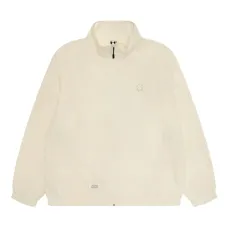 Куртка на молнии