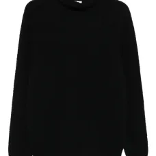 Свитер с высоким воротником