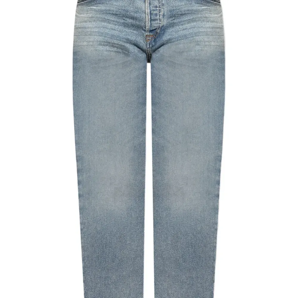 Джинсы с эффектом потертости