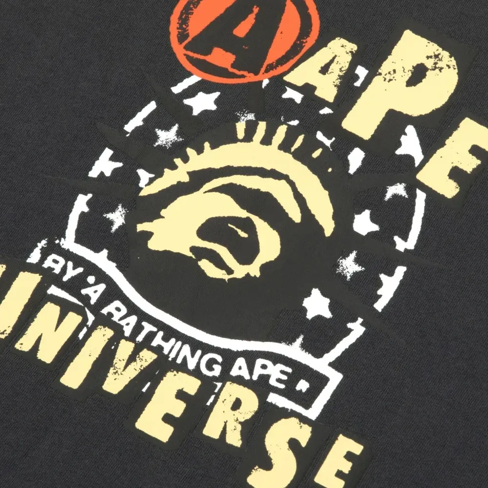 Футболка с графичным принтом