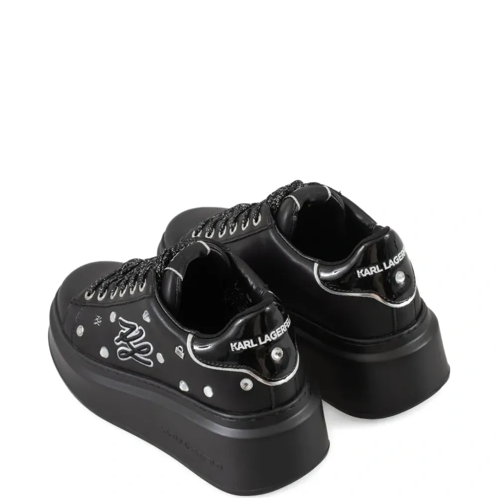 Кроссовки на платформе с заклепками Кроссовки на платформе с заклепками