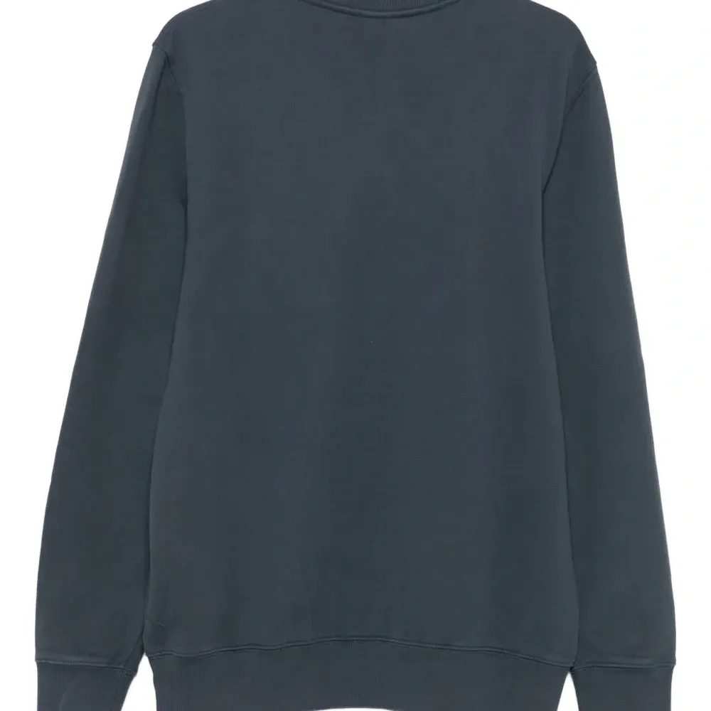 Толстовка с тисненым декором