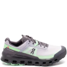 Кроссовки с логотипом