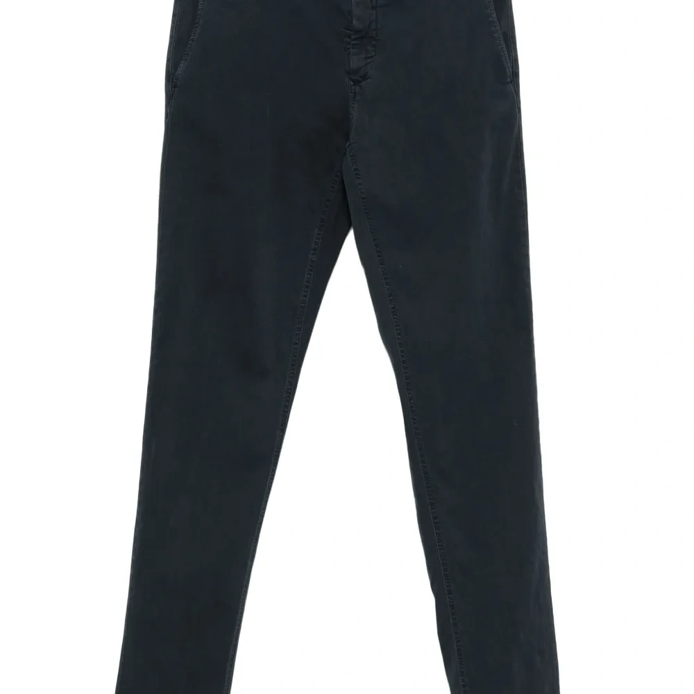 Брюки чинос