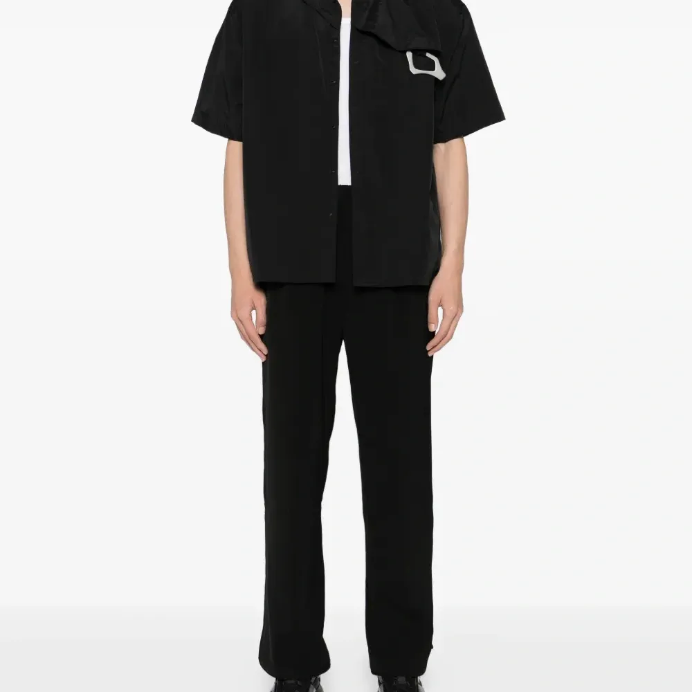 Спортивные брюки с кантом