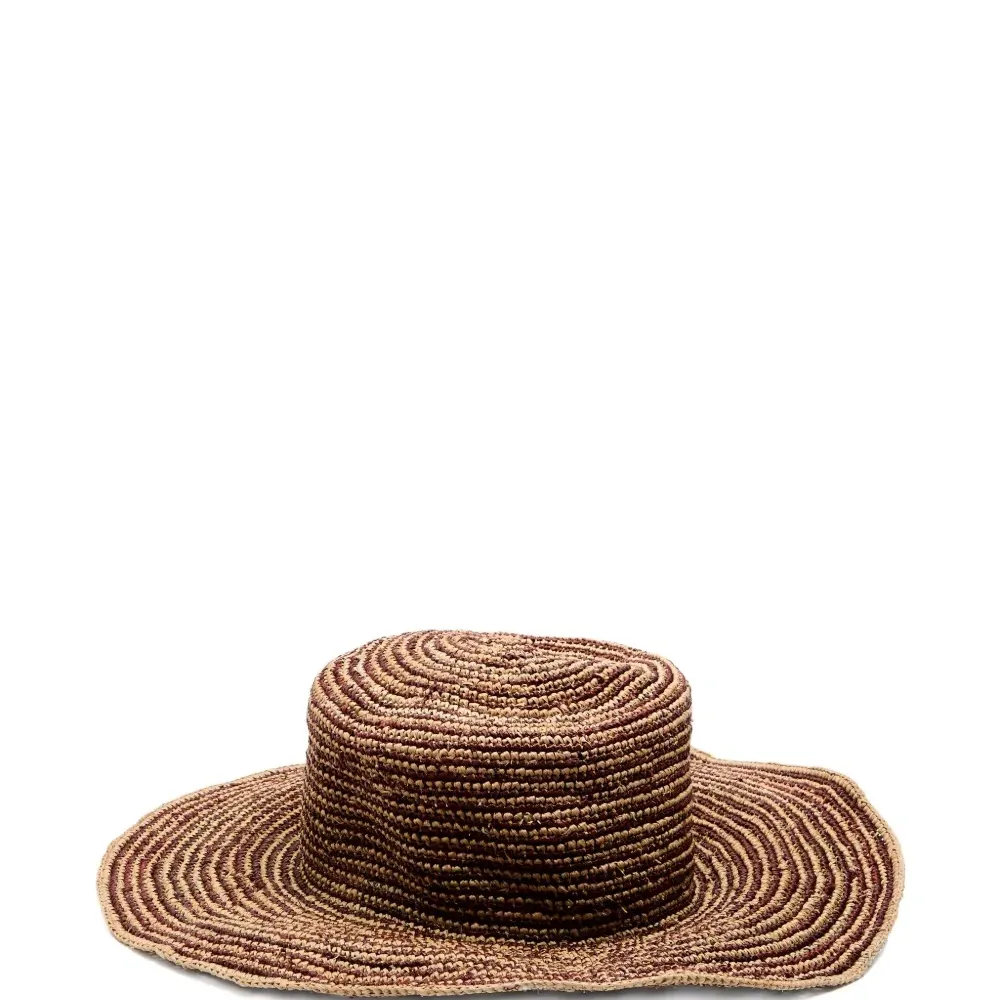 Вязаная соломенная шляпа
