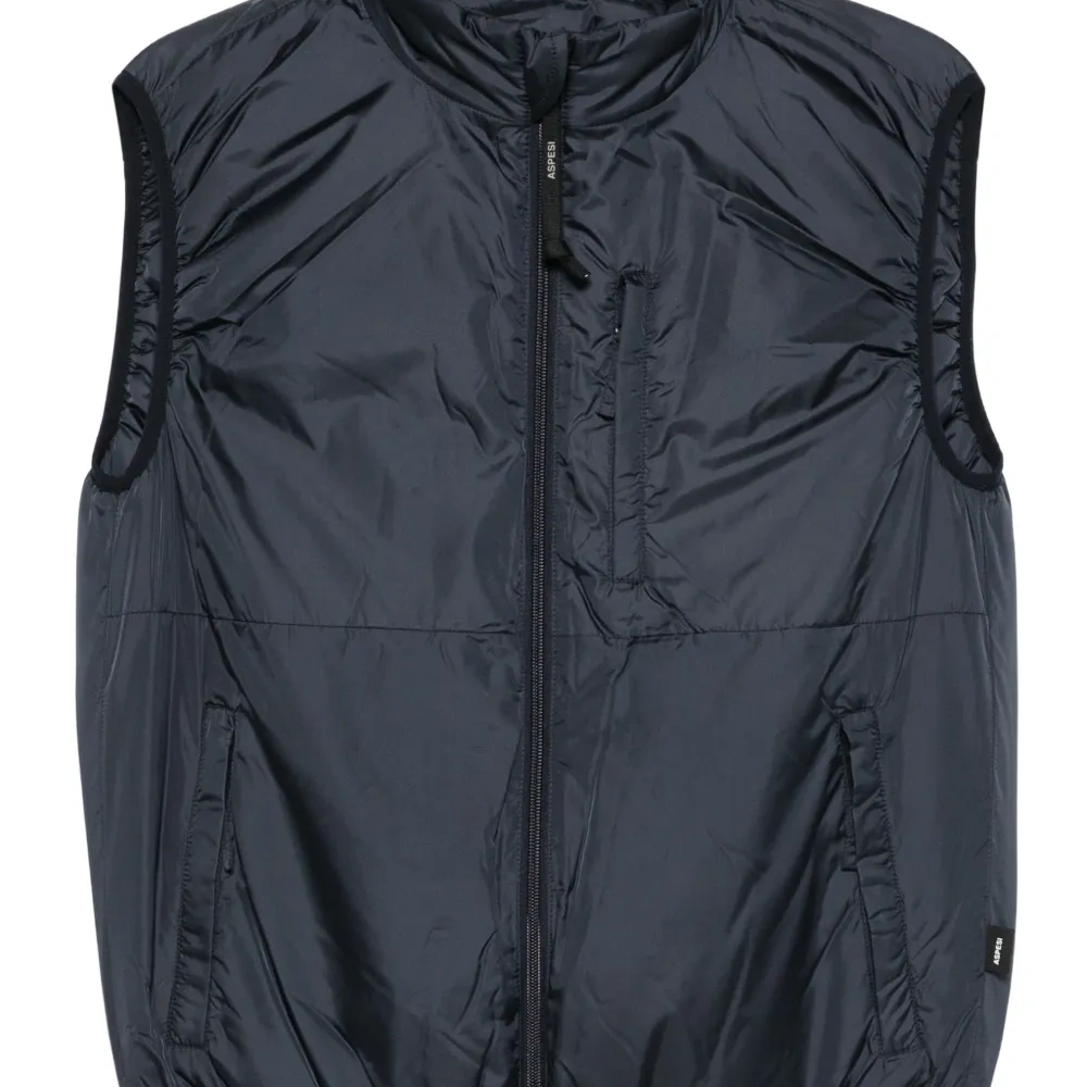 Жилет на молнии