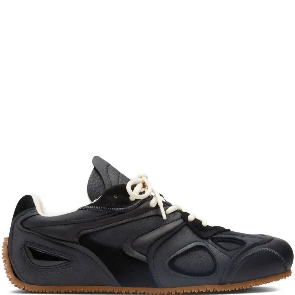 Кроссовки на шнуровке со вставками