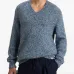 Свитер с V-образным вырезом