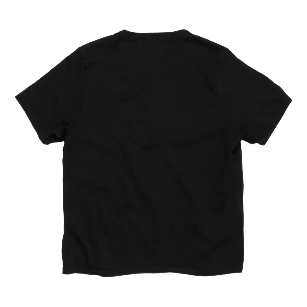 Футболка с нагрудным карманом