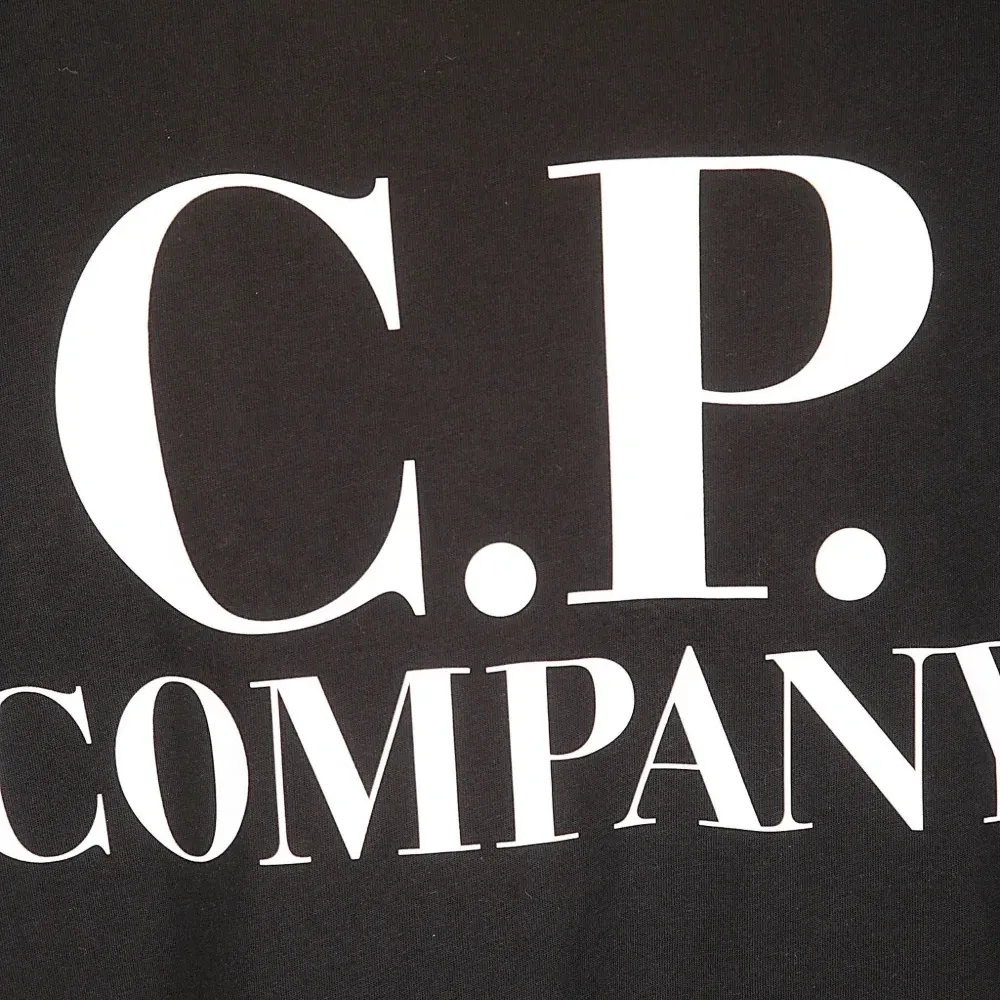 Футболка с логотипом Футболка с логотипом