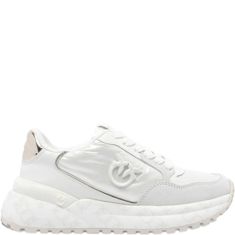 Массивные кроссовки с логотипом