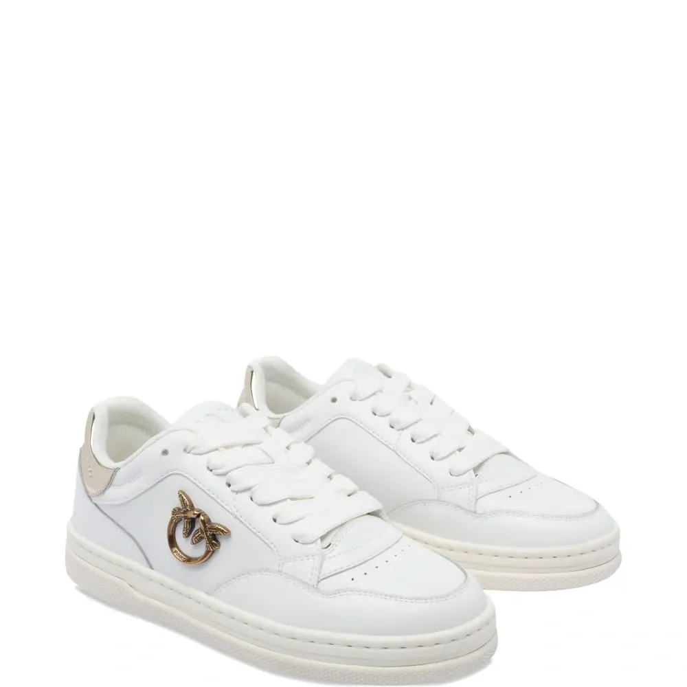 Кроссовки с эффектом металлик