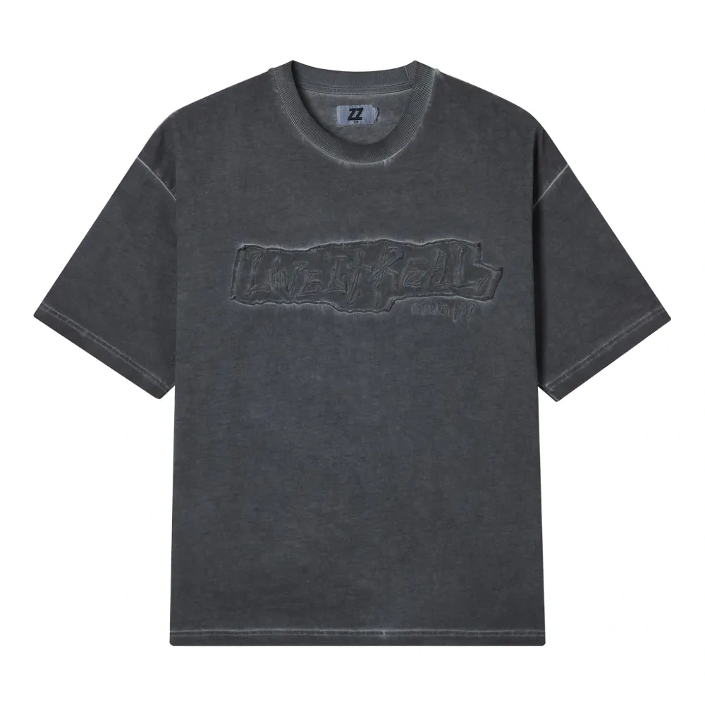 Футболка с вышивкой