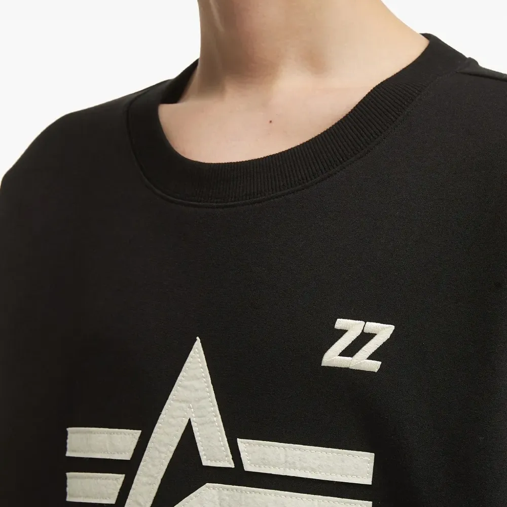 Толстовка с логотипом Толстовка с логотипом