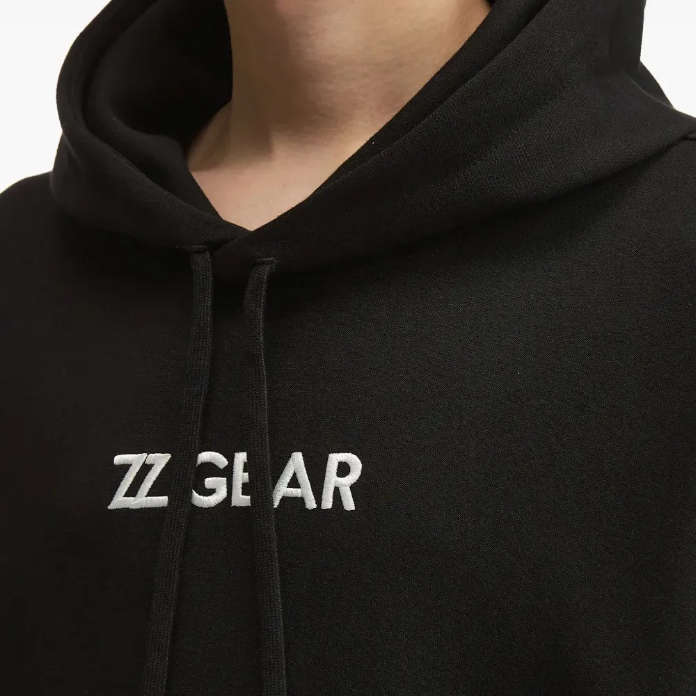 Худи с вышитым логотипом