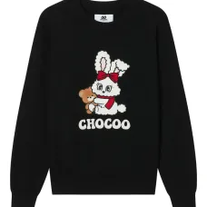 Свитер с вышивкой