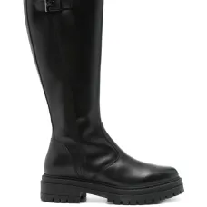 Сапоги с пряжкой