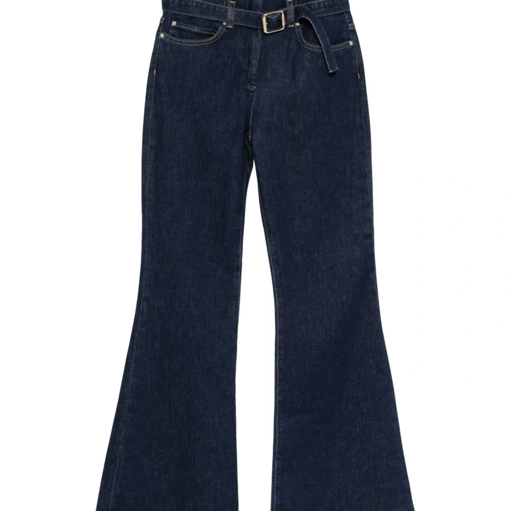 Джинсы с завышенной талией и поясом