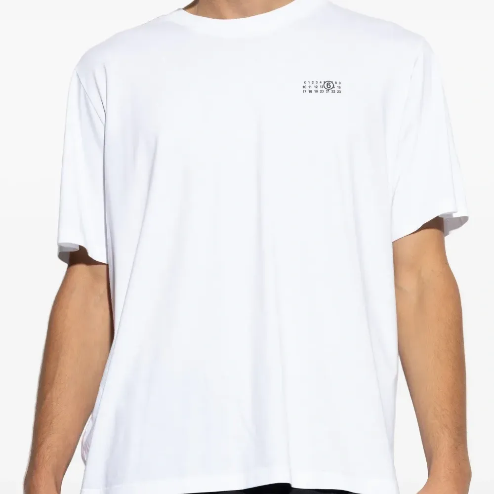 Футболка с принтом