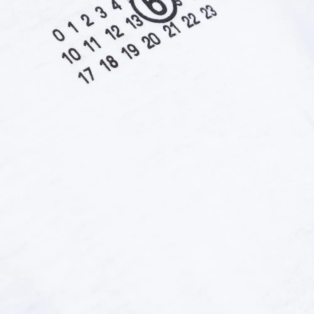 Футболка с принтом