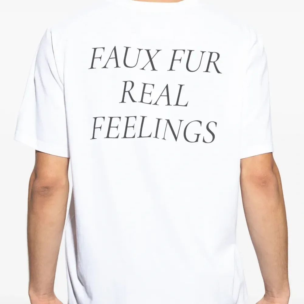 Футболка с принтом