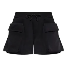 Шорты с клапанными карманами и кулиской