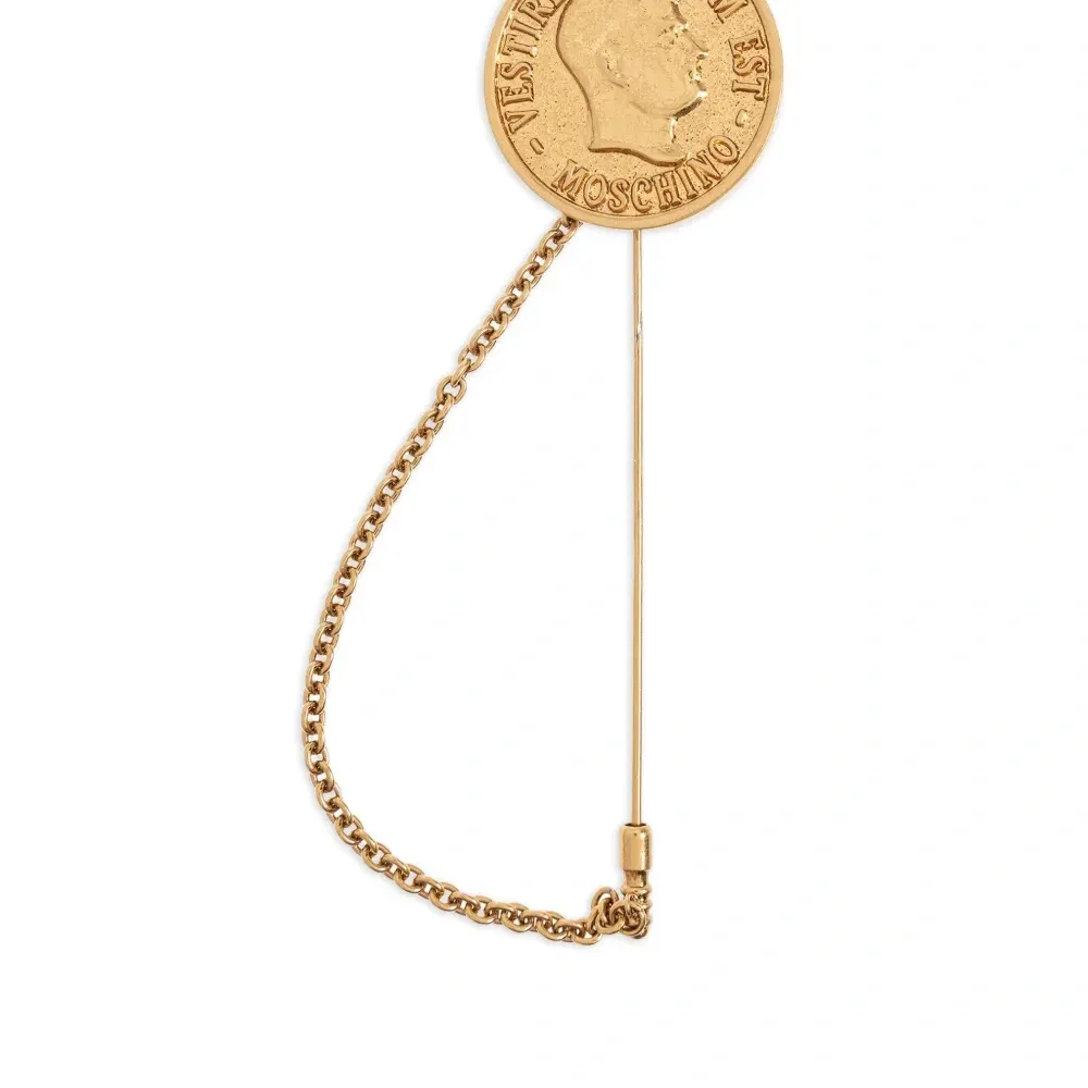 Брошь с цепочкой
