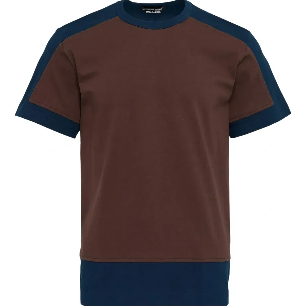 Футболка в стиле колор-блок