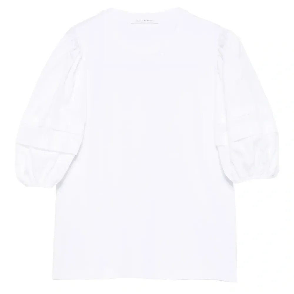 Топ с объемными рукавами