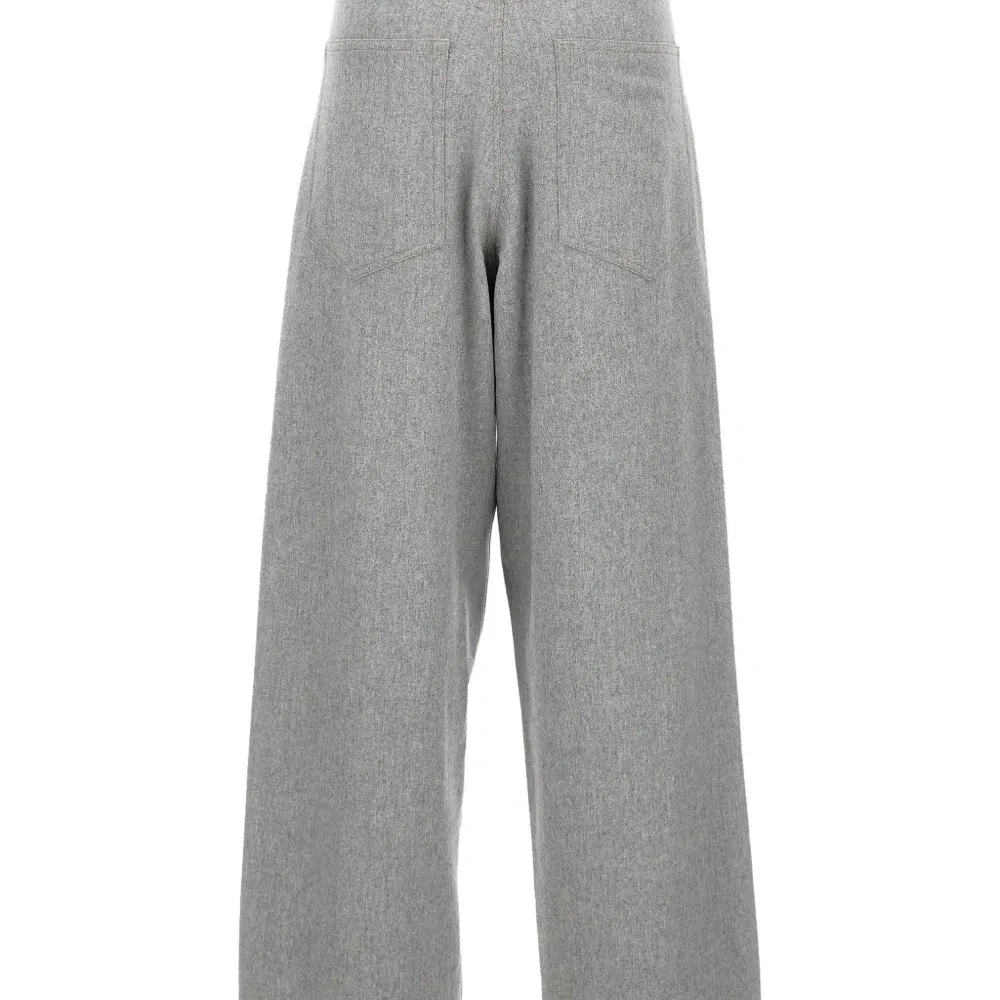 Брюки с карманами Брюки с карманами