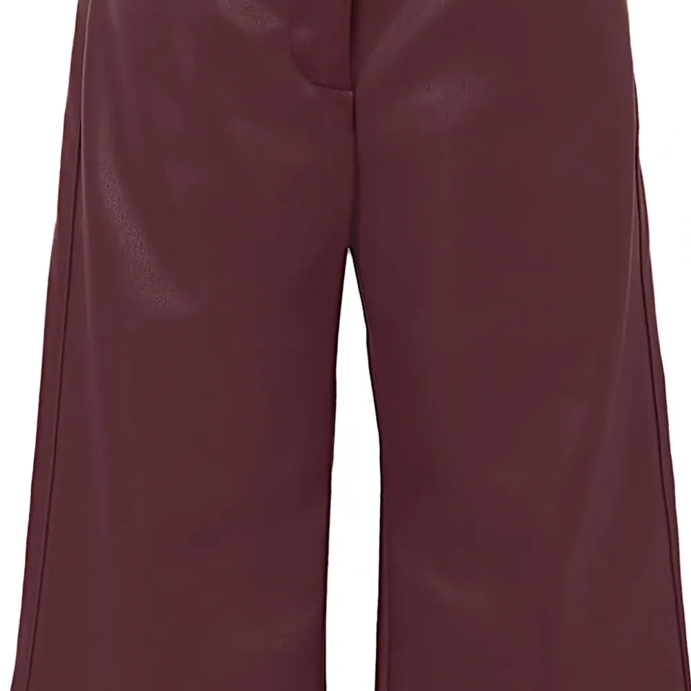 Брюки широкого кроя