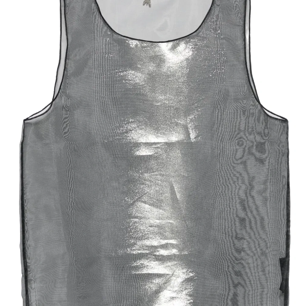 Топ из органзы с эффектом металлик Топ из органзы с эффектом металлик