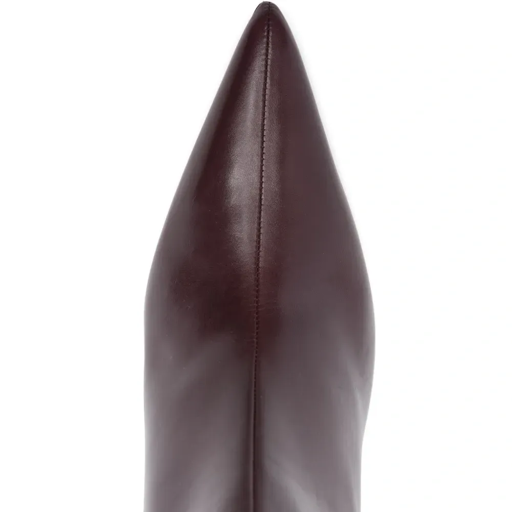 Ботильоны с заостренным носком