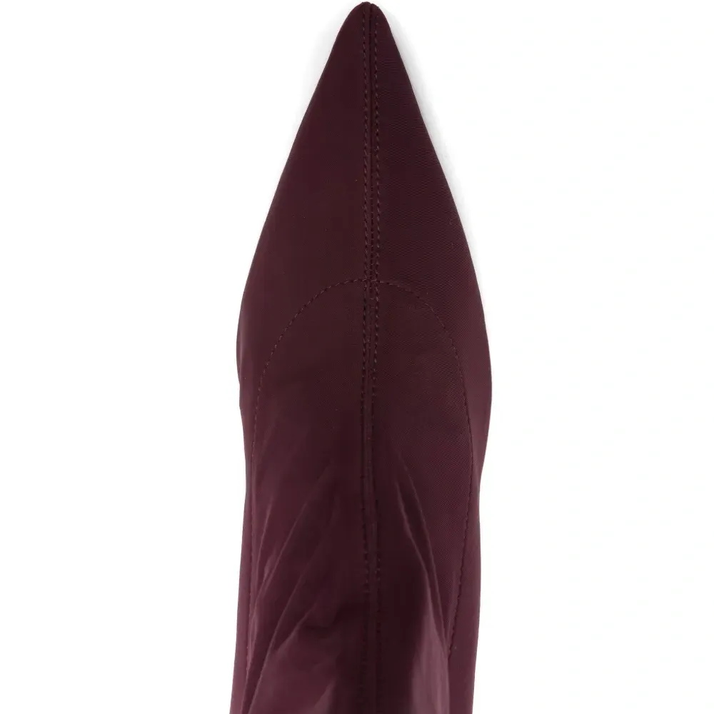 Ботильоны на каблуке