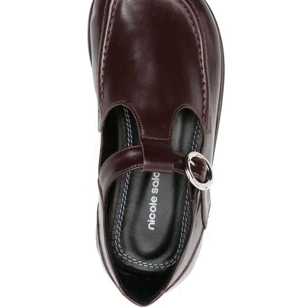 Лоферы с Т-образным ремешком и пряжкой