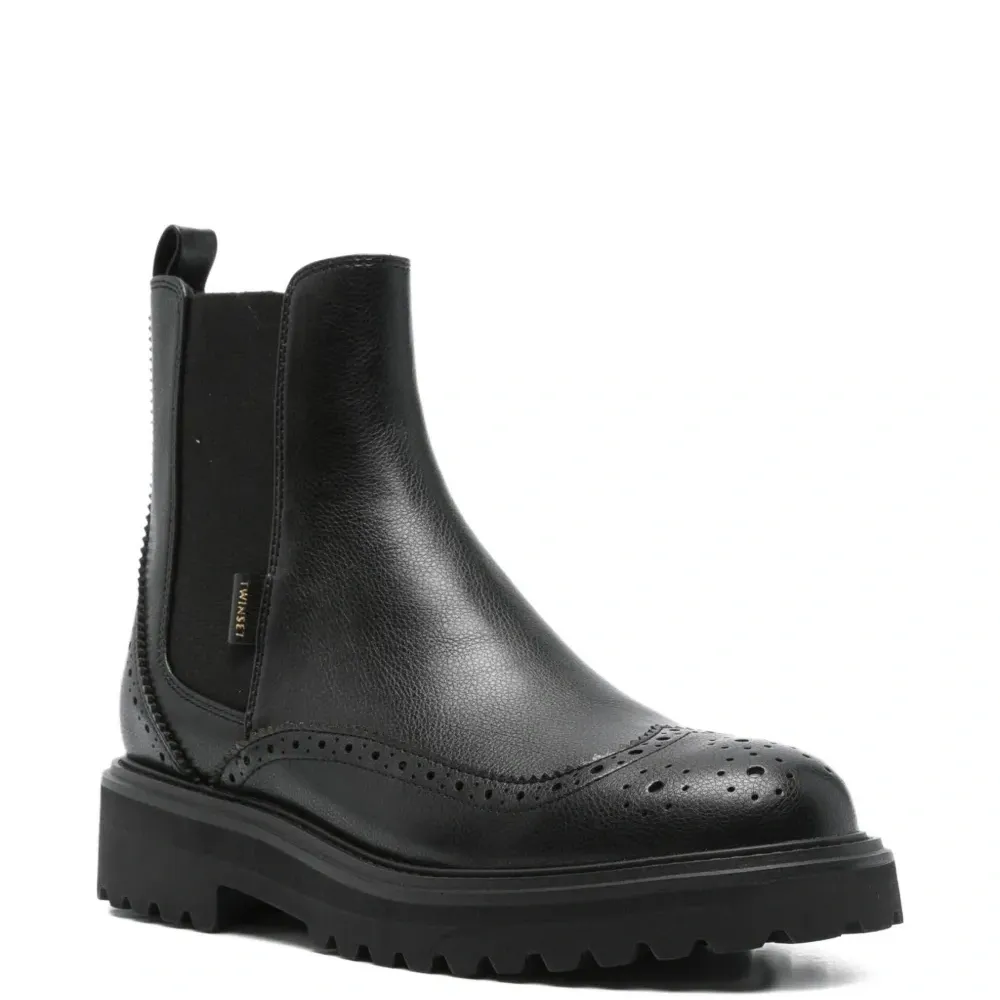 Ботинки челси с эластичными вставками Ботинки челси с эластичными вставками