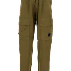 Прямые брюки с карманами