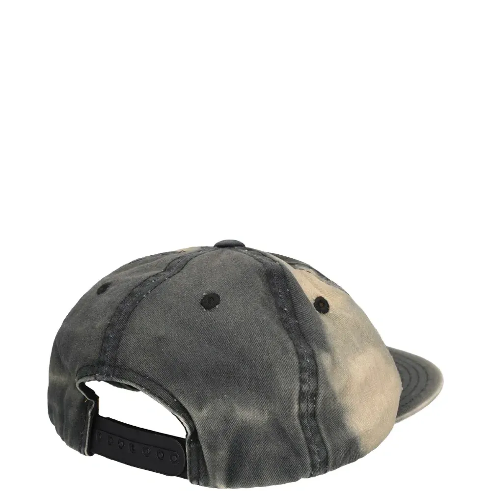 Кепка с выцветшим эффектом