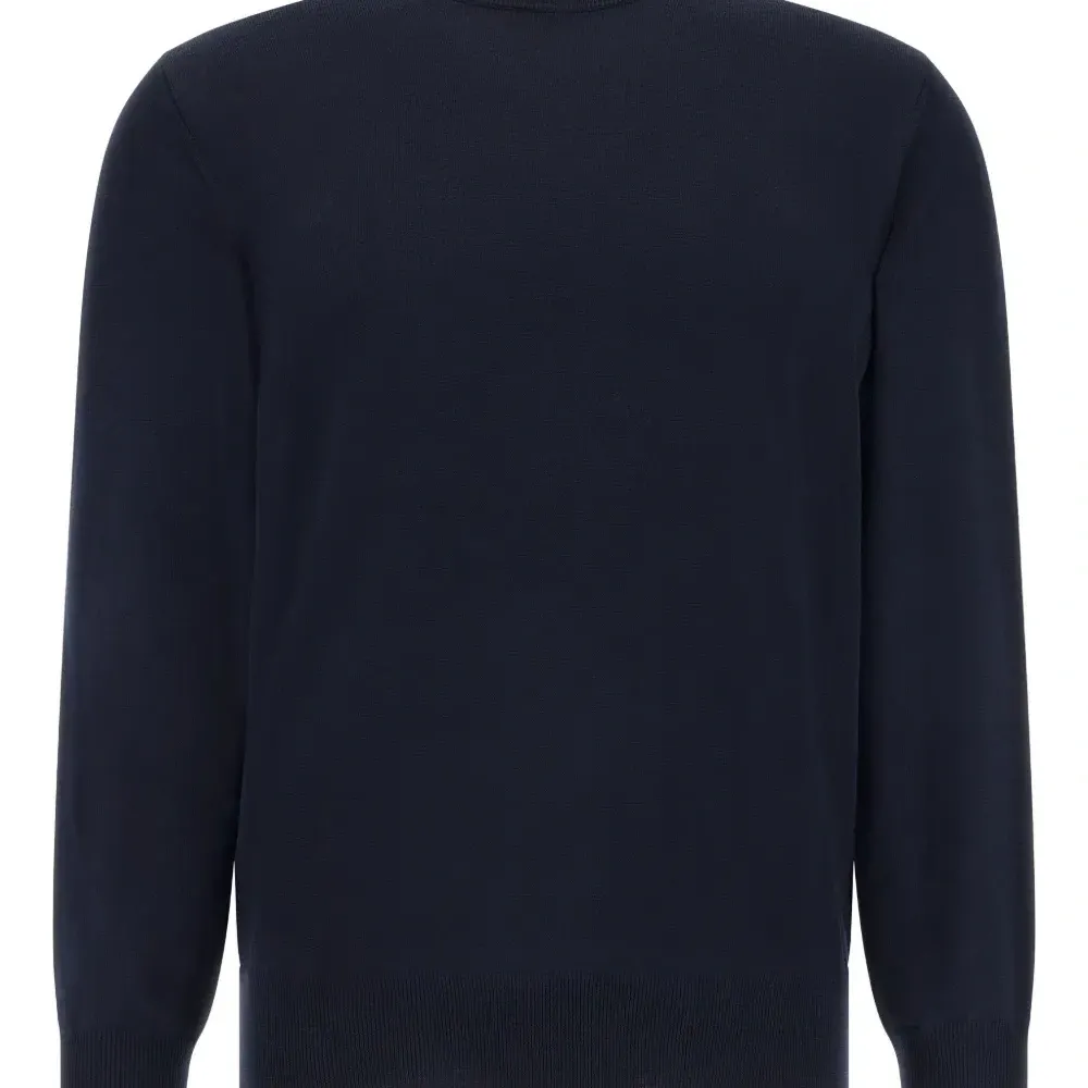 Джемпер с круглым вырезом