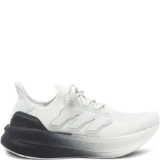 Кроссовки Ultraboost на шнуровке