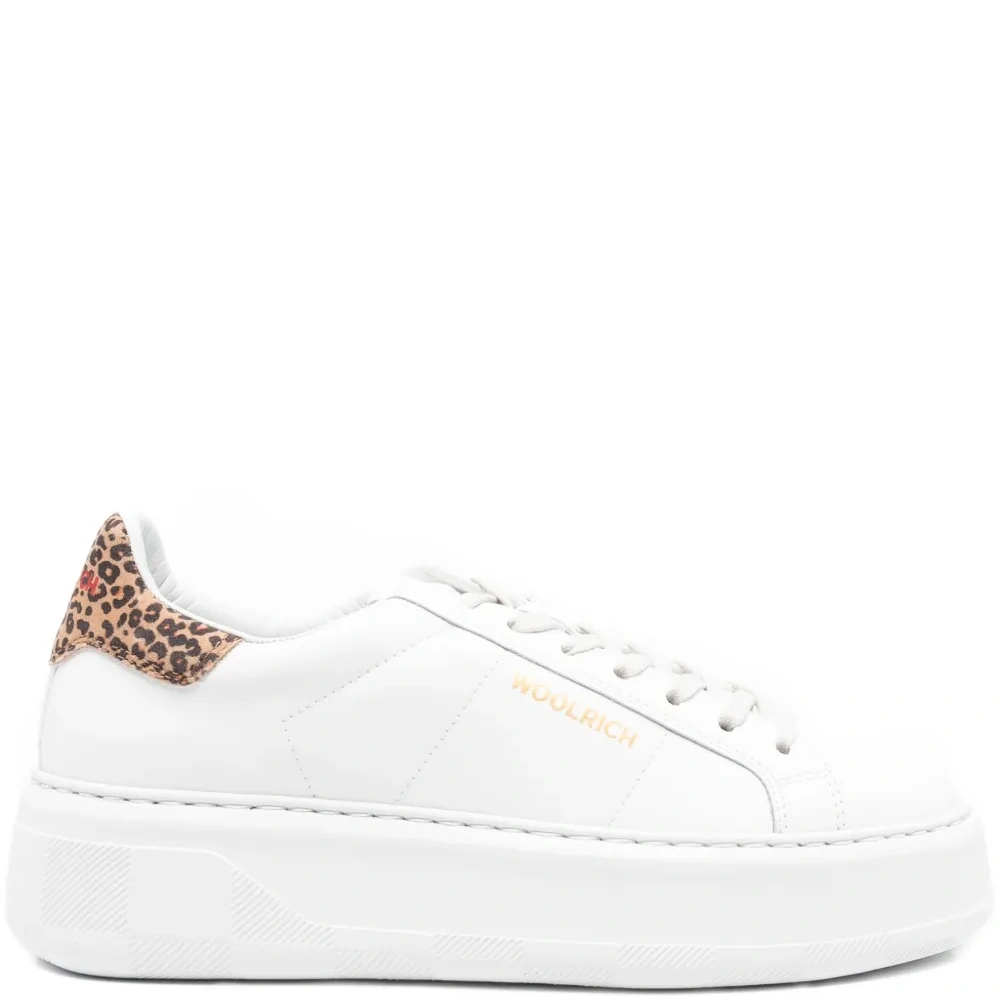 Кроссовки Chunky Court на массивной платформе