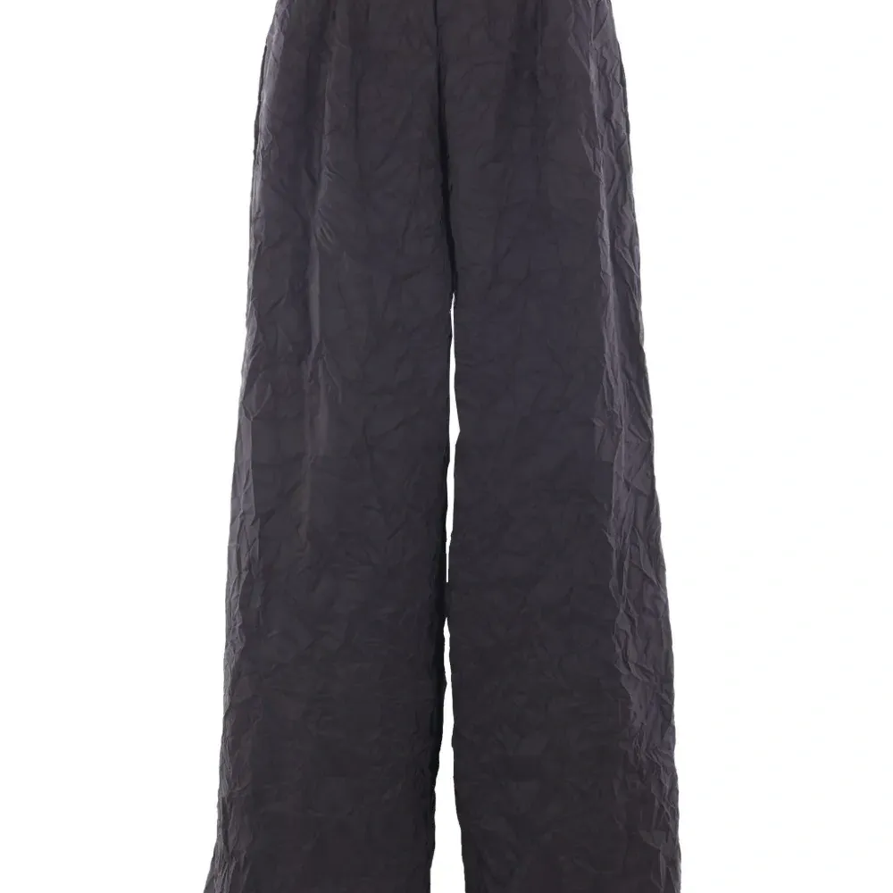 Брюки палаццо с жатым эффектом