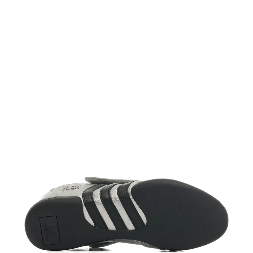 Кроссовки с полосками