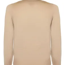 Свитер с высоким воротником